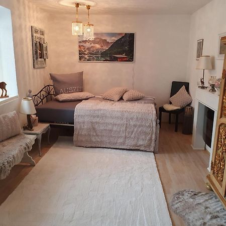 Ferienwohnung Tiroler Auszeit & Whirlpool Höfen Buitenkant foto
