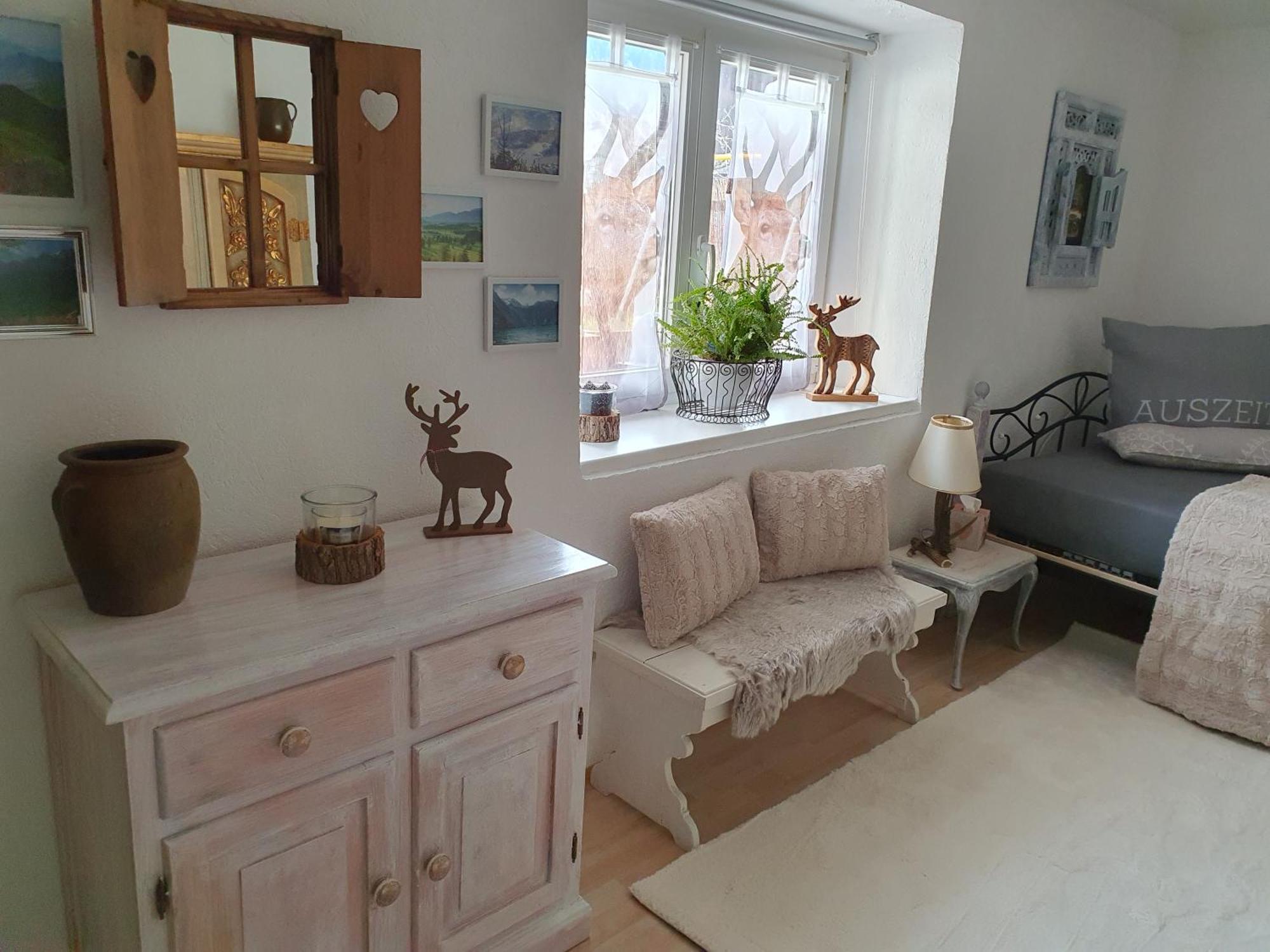 Ferienwohnung Tiroler Auszeit & Whirlpool Höfen Buitenkant foto